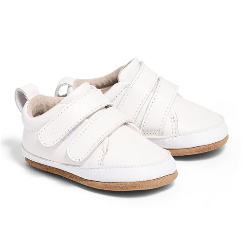 Scout- White