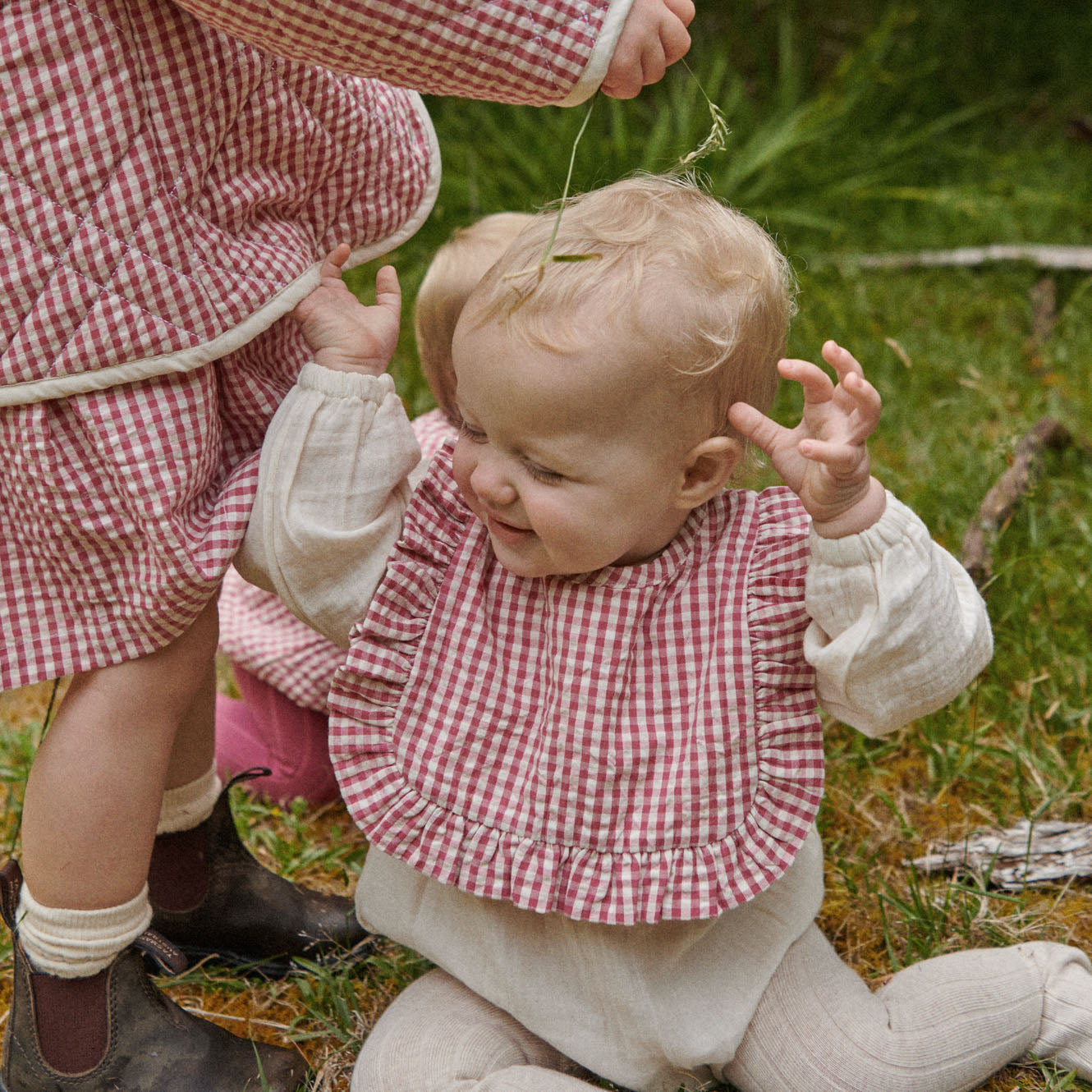 Hetty Ruffle Bib