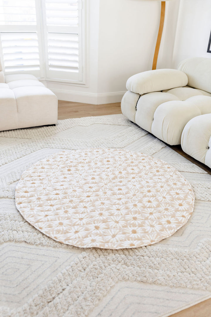 Daisy Quilted Linen Playmat
